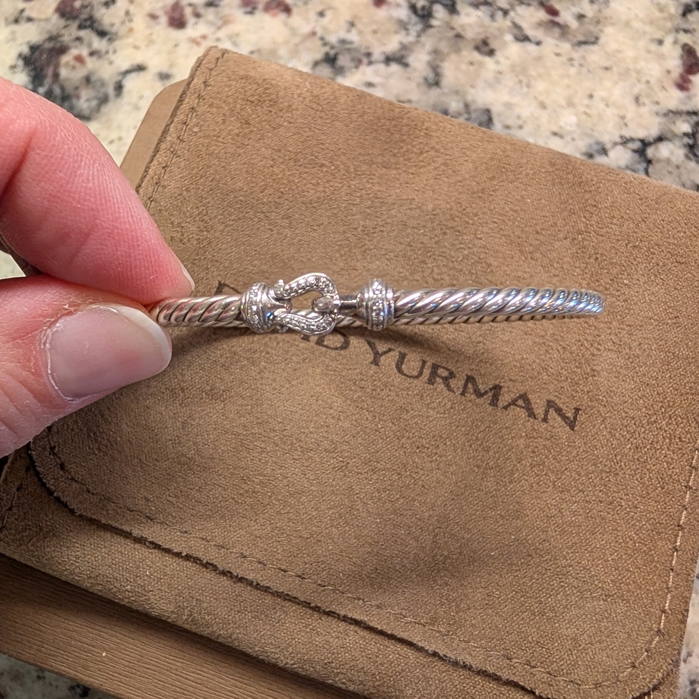 Authentic David Yurman Silver Buckle Cable Bracelet with Diamonds - Picture 7 of 14